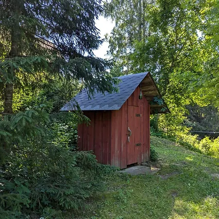 롯지 Charming Garden House By The River *